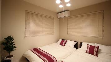 3 bedrooms, desk, free WiFi, bed sheets