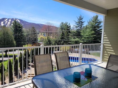 Champlain Condo 202