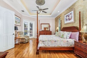 5 quartos, Wi-Fi, roupa de cama