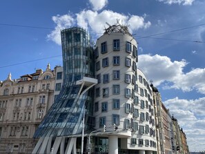 Exterior - Stunning private villa for 5 guests with WIFI, pool, terrace and pets allowed (Prague)