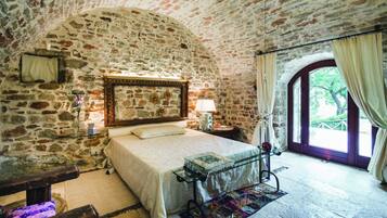 4 chambres, fer et planche Ă repasser, lit parapluie, Wi-Fi