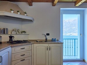 Mikrobølgeovn, ovn og oppvaskmaskin