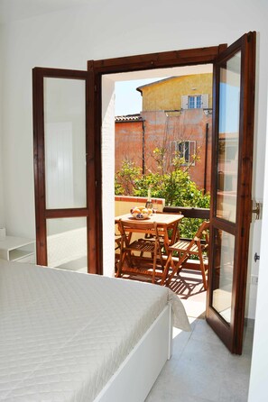 2 Schlafzimmer, Bügeleisen/Bügelbrett, Bettwäsche