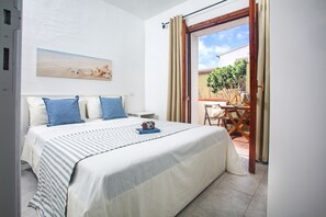 2 Schlafzimmer, Bügeleisen/Bügelbrett, Bettwäsche