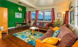 Perhehuoneisto, 1 makuuhuone | Oleskelualue | Taulutelevisio, Netflix, suoratoistopalvelut