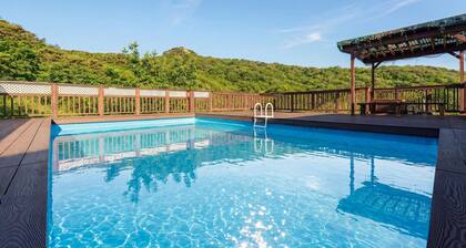 Ganghwa Sandelbada Kids Gajok Pension