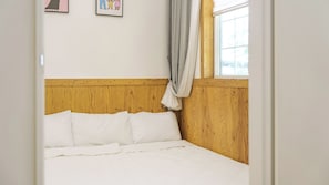 Basic Room, 1 Bedroom (Haneul1 ( F2 ) - Kidsroom) | 1 bedroom, free WiFi - Ganghwa Sandel Bada Kids Gajok Pension (Incheon)
