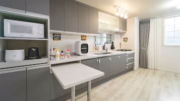 Basic Room, 2 Bedrooms (Baram - Kidsroom) | 1 bedroom, free WiFi