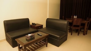 Bureau, Wi-Fi gratuit, draps fournis