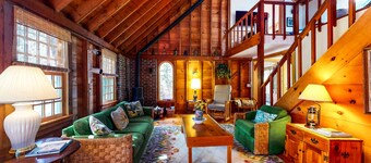 Charming home set on private lot with WiFi, sunroom, W/D, & great location