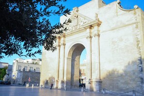 Exterior - Holiday Home Sleeps 6 in the Historic Center of Le (Lecce)