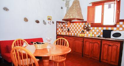 Vivelorural la casita de AndrĂ©s 2, AgĂŒimes