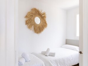 3 sovrum, strykjärn/strykbräda, internet och sängkläder