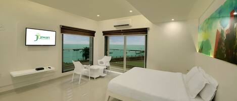 Royal Studio Suite