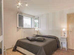 7 habitaciones y wifi 