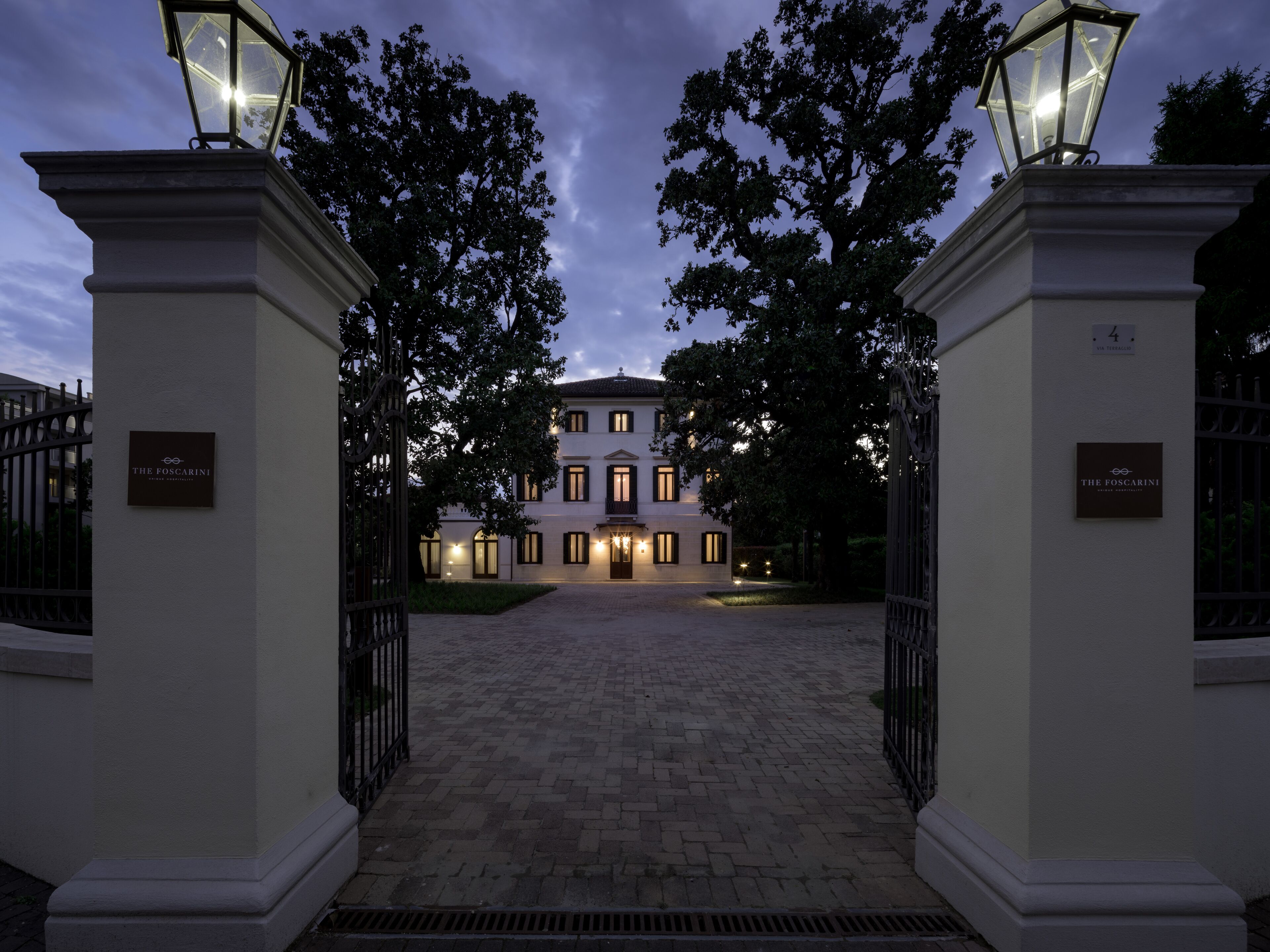 Photo - The Foscarini