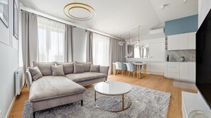 Apartamento (65) | Área de estar | TV de plasma