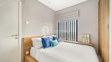 Apartment, 2 Bedrooms, City View | 2 bedrooms, individually decorated, individually furnished, desk