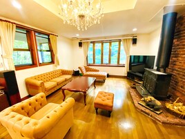 Family Villa | Living area