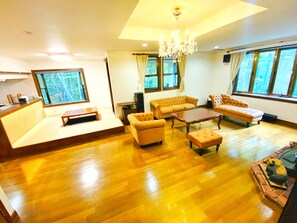 Family Villa | Interior - IPPUKAKU (Tsumagoi)