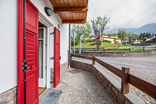 Holiday Apartment 'Le Coccinelle' with Mountain View, Terrace & Wi-Fi