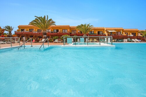 Apartment 'Surf Home Sea View' with Sea View, Shared Pools & Wi-Fi