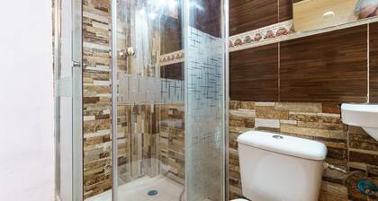 Rural House Los Erales with Mountain Views, Pool and Wi-Fi