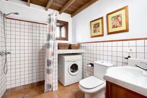 淋浴設備、風筒、提供毛巾