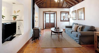Ferienhaus 'Casa Rural La Caldera' mit Meerblick, Pool und WLAN