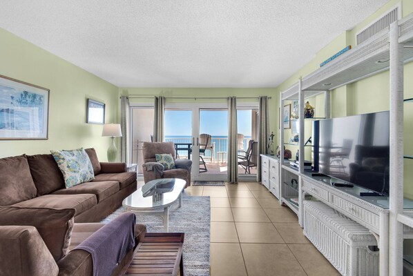 Smart TV, DVD player - Sandy Key 614: 2 BR / 2 BA Gulf Front Condo in Perdido Key, FL Sleeps 6 (Pensacola)