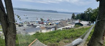 Modern River Cottage with Amazing River and Marina Views