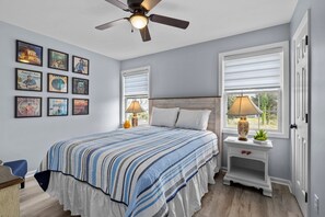 2 bedrooms, free WiFi, bed sheets - Oceanside Condo in Atlantic Beach, NC- Anchors Away Unit 4 (Atlantic Beach)