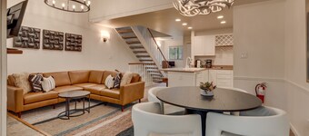 Great Escape: 3  BR, 2  BA Townhouse in Carnelian Bay, Sleeps 8