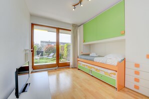 1 dormitori, planxa i posts de planxar, wifi gratuïta i roba de llit 