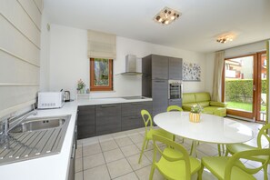 雪櫃、焗爐、洗碗機、咖啡機/沖茶器