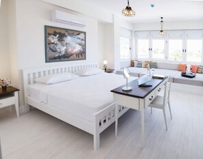 华丽双人房 | 高档床上用品、免费 WiFi、特色装修、特色家居