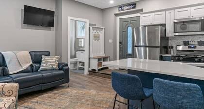 Modern Contemporary apartment