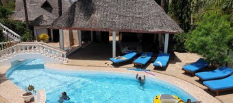 KIVULI VILLAS DIANI
