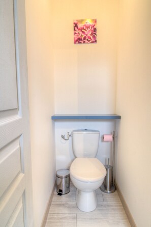 Douche, papier toilette