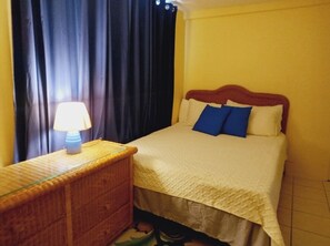 2 bedrooms, iron/ironing board, travel crib, free WiFi