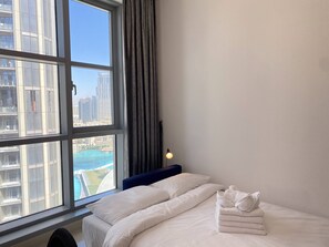 Panoramic Apartment | 2 bedrooms, premium bedding, in-room safe, individually decorated