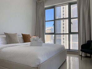 Panoramic Apartment | 2 bedrooms, premium bedding, in-room safe, individually decorated - Lux BnB Standpoint Towers Burj & Fountain Views (Dubai)
