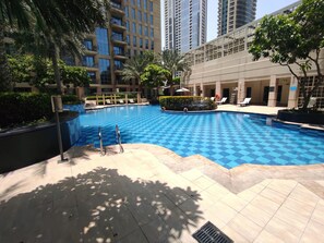 Outdoor pool - Lux BnB Standpoint Towers Burj & Fountain Views (Dubai)