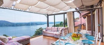 Villa Arona Summary: