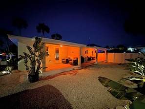 Exterior - January Discount Available!! ~ 🌴New Pool-Close to Beach-Modern Furnishings-2BR C (Fort Myers Beach)