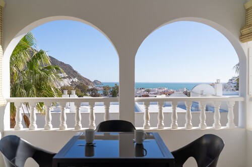 Balcón de San José apartment, swimming pool, parking