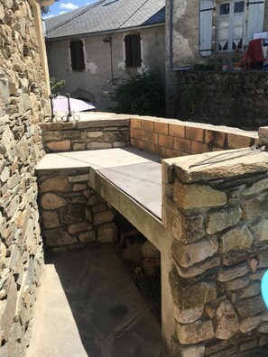 Terrace/patio - Country house, entire dwelling between Lacaune and Viane (tarn 81) (Gijounet)