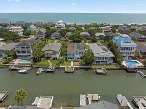 Exterior - Down Time Creekfront beach home within steps to the beach (Pawleys Island)