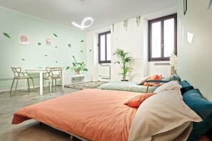 1 Schlafzimmer, Schreibtisch, Reisekinderbett, kostenloses WLAN