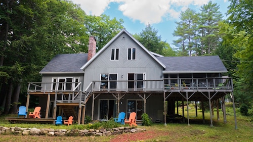 Waterfront Home with ample outdoor entertainment space on Thompson Lake